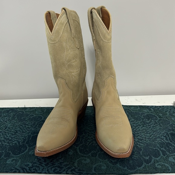 Tecovas Cream Heeled Boots - Picture 3 of 7